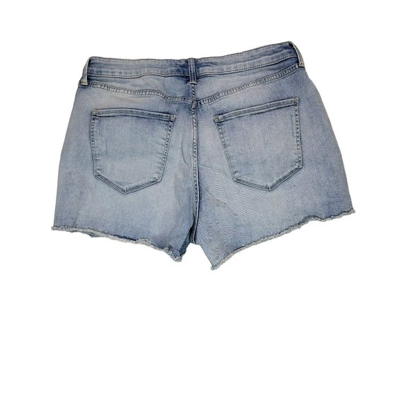 Arizona Jeans Co. Juniors Denim Shorts Distressed/Thrashed Blue Floral - Picture 2 of 4